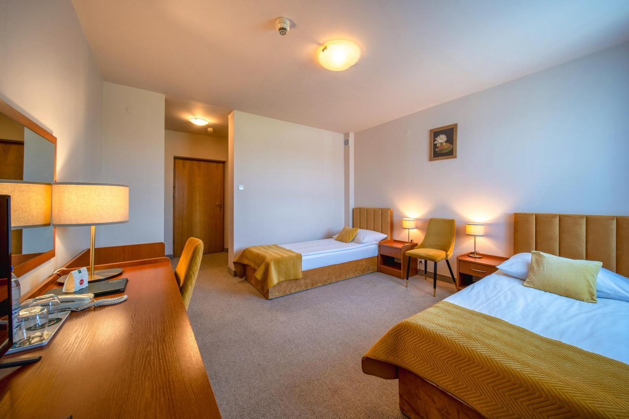Hotel Gromada Radom Centrum Luaran gambar