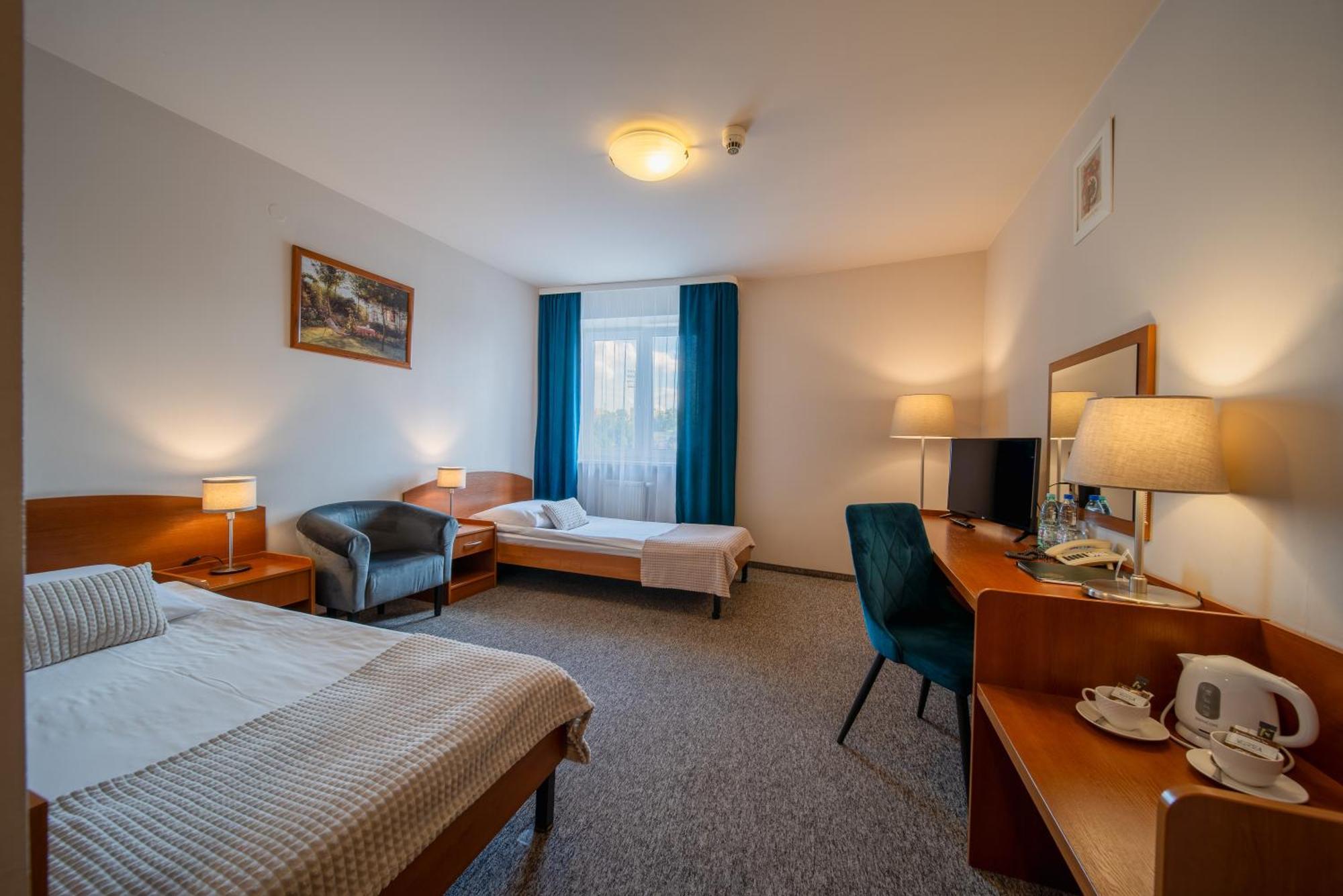 Hotel Gromada Radom Centrum Luaran gambar