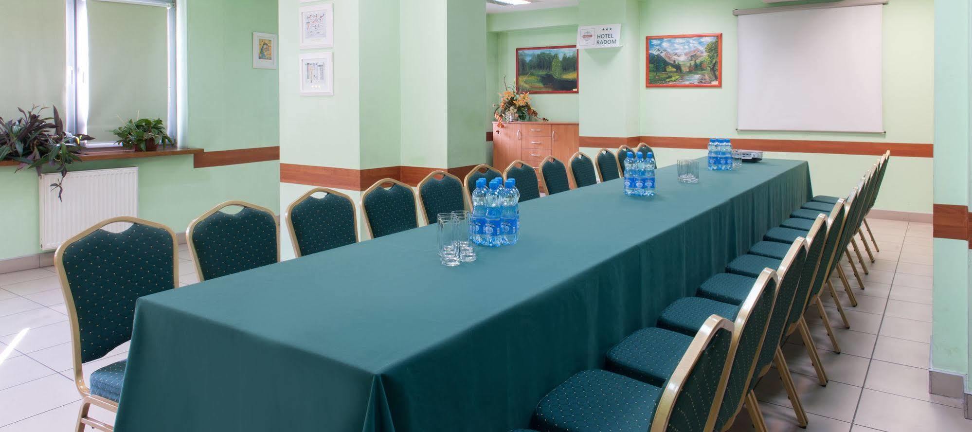 Hotel Gromada Radom Centrum Luaran gambar
