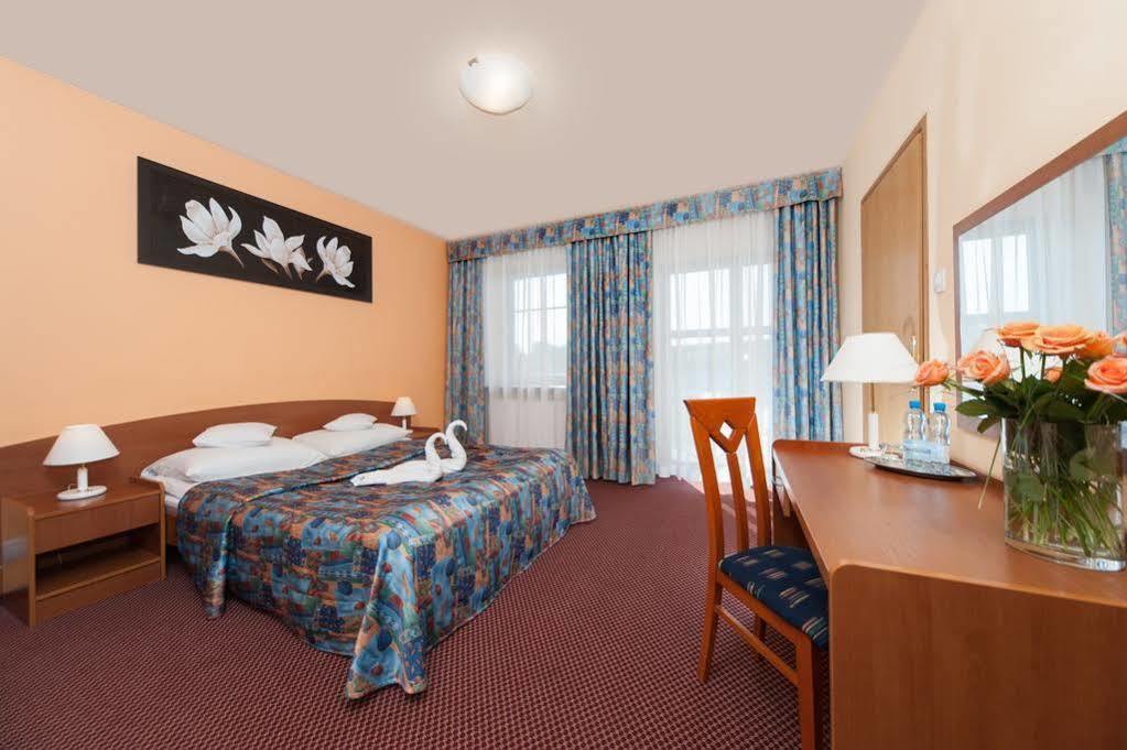 Hotel Gromada Radom Centrum Luaran gambar